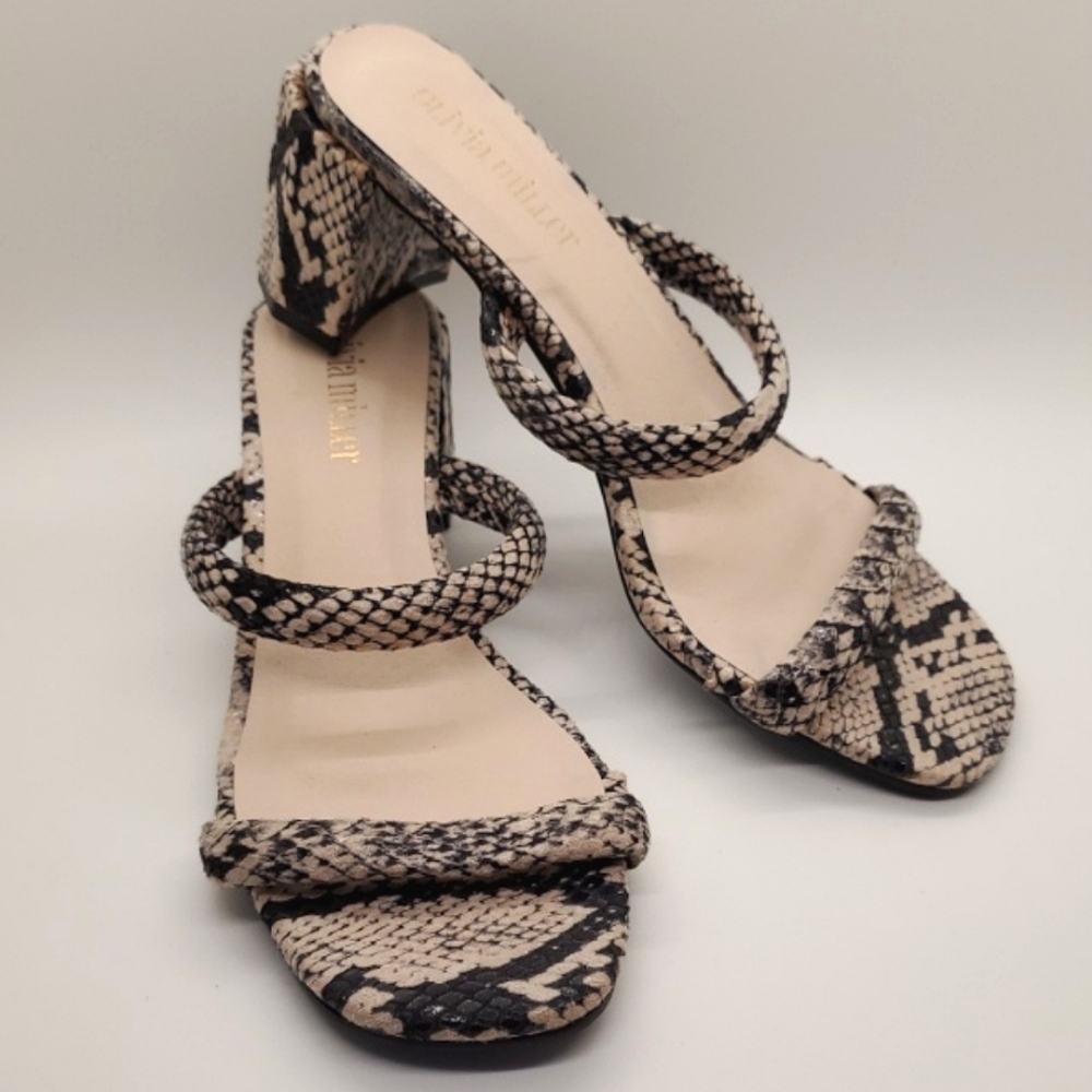 New Olivia Miller Snake Print Sz 6 Sandals 2in heels